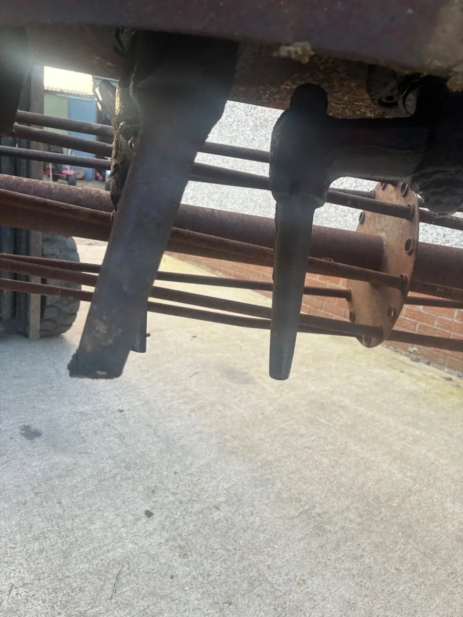 Lely 2 m power harrow - Image 3