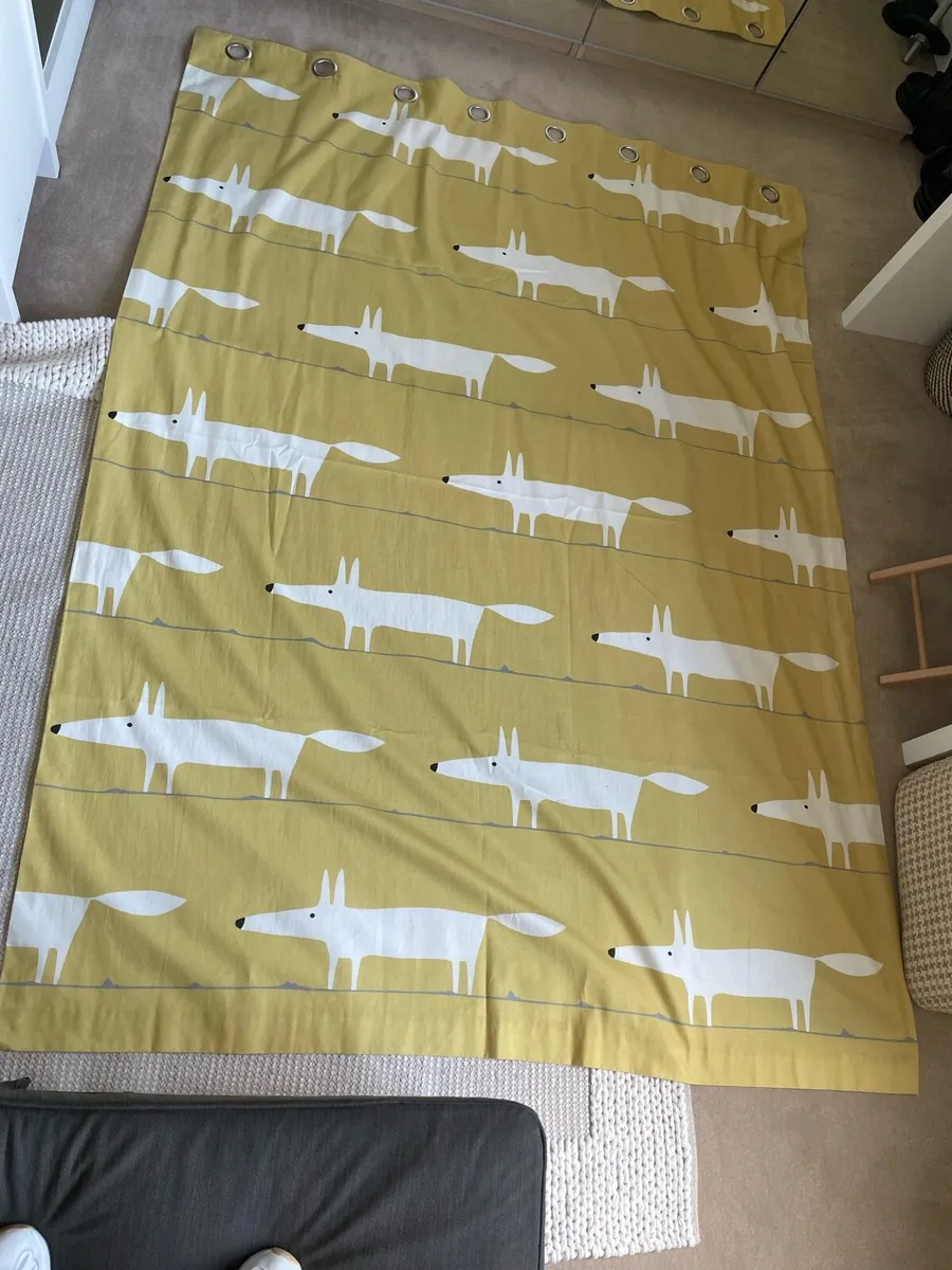 Scion Mr. Fox print curtains ochre - Image 2