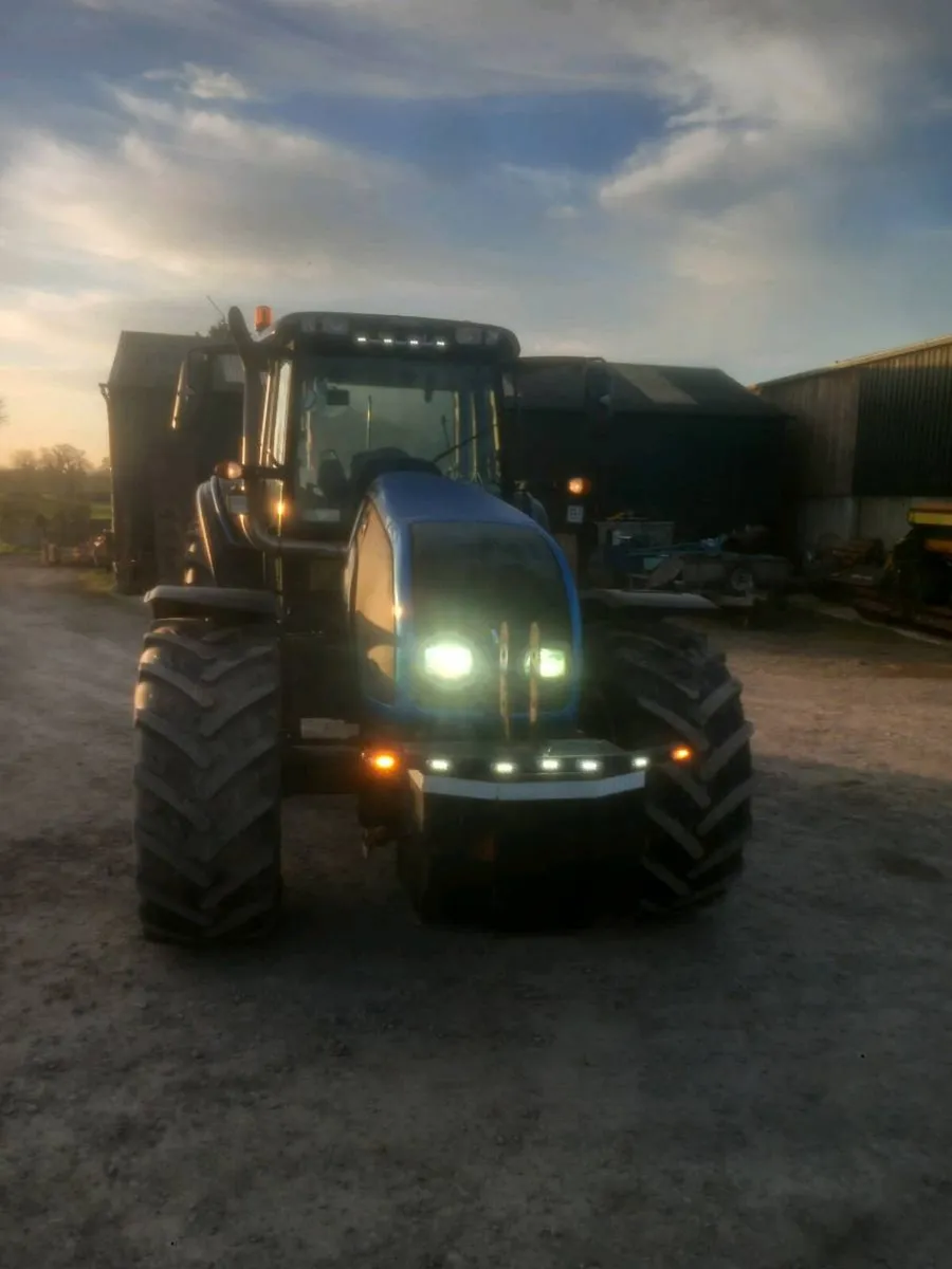 Valtra T171 - Image 1