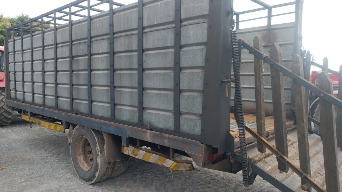 Cattle trailer - Image 3