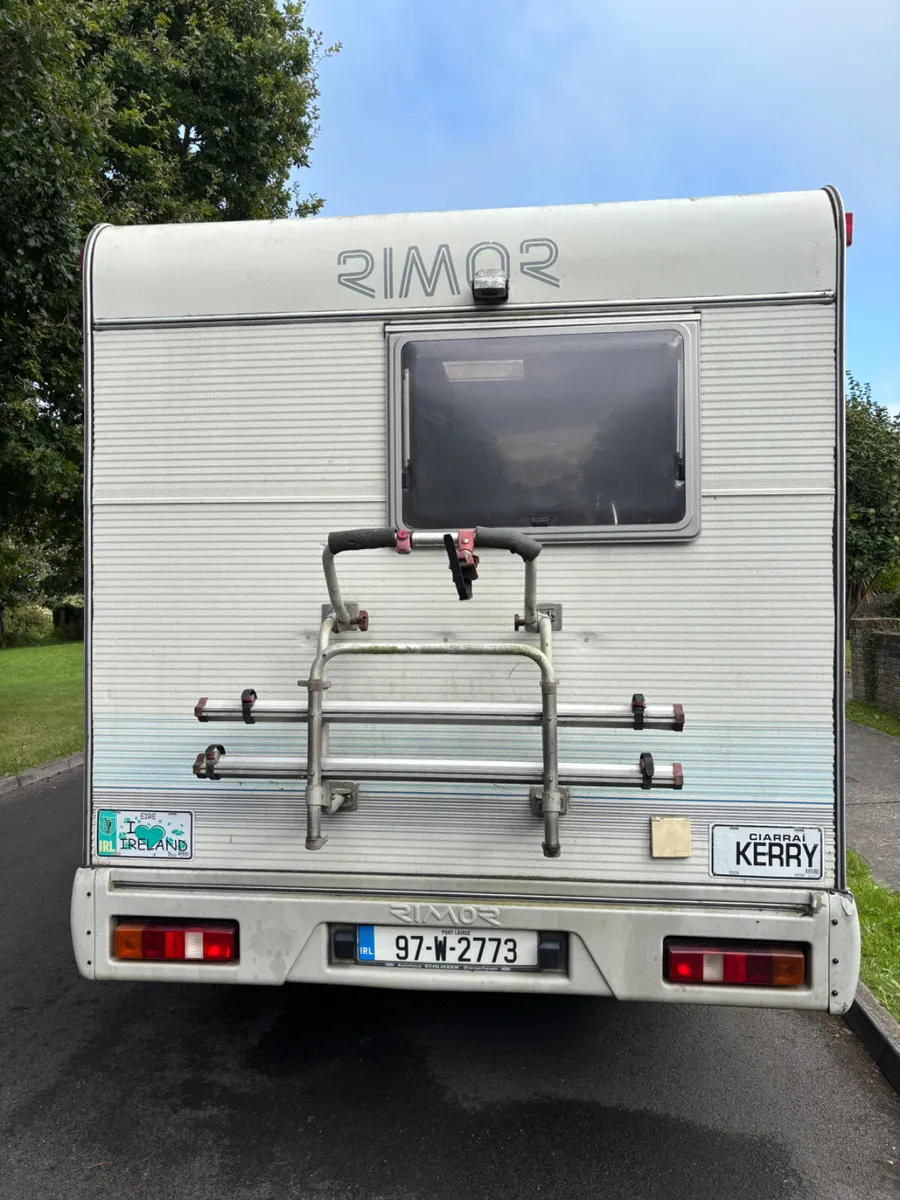RIMOR EUROPEO 5-BERTH LEFT HD CVRT NOV 2026 EXTRAS - Image 3