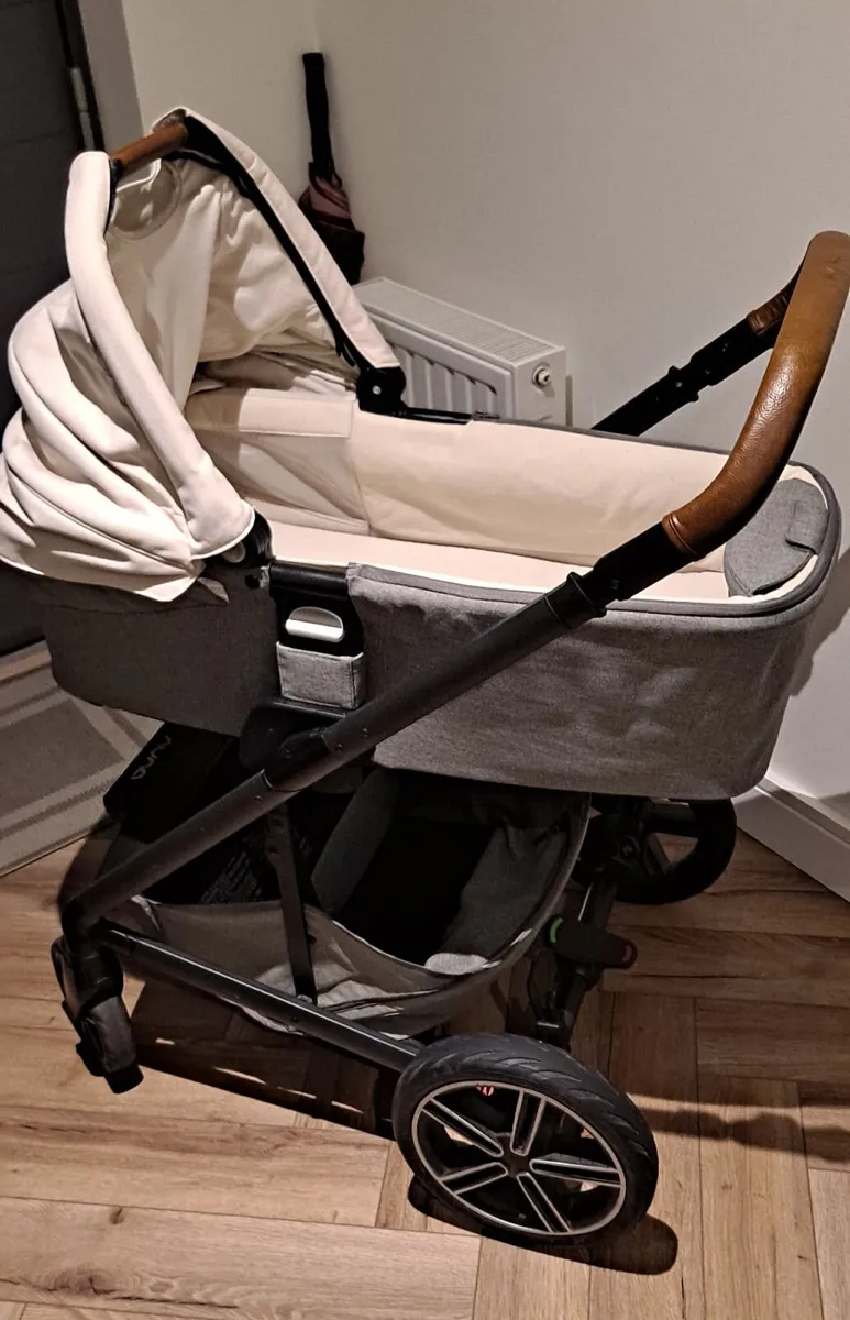 Nuna Mixx Buggie & Maxi-Cosi Travel System - Image 4