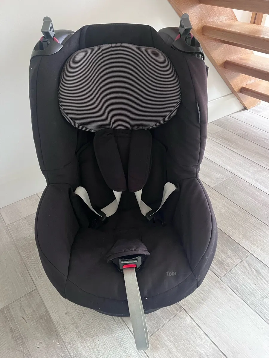 Car Seat - Image 1