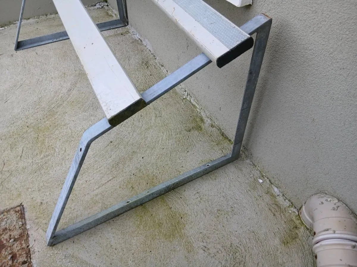 Frame for weather cover heat pump or gas tank. - Image 2