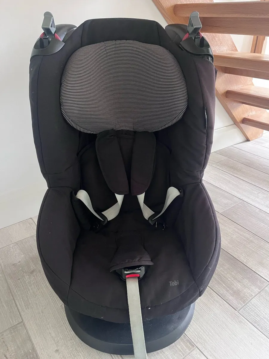 Car seat - Image 2