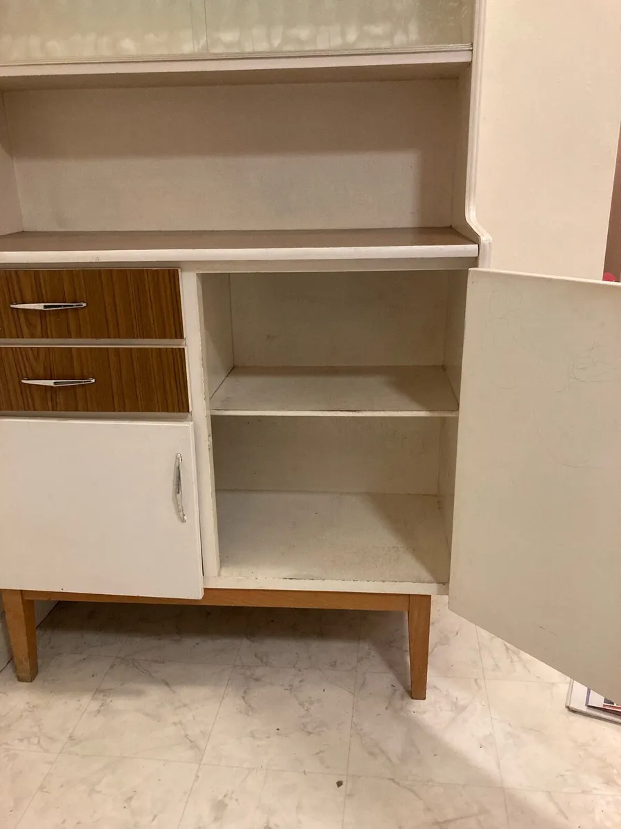 Kitchen cabinet - Image 2