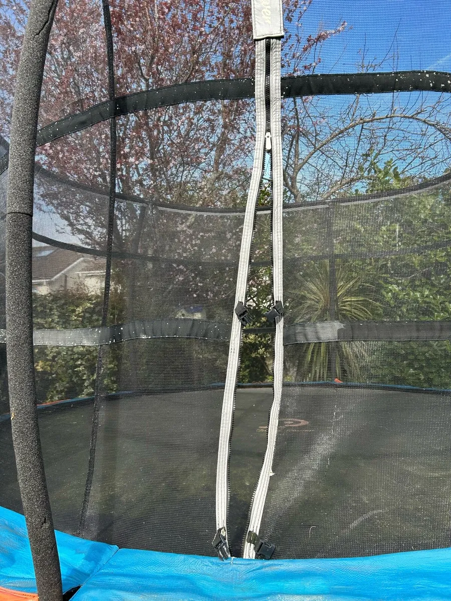 Trampoline - Image 3