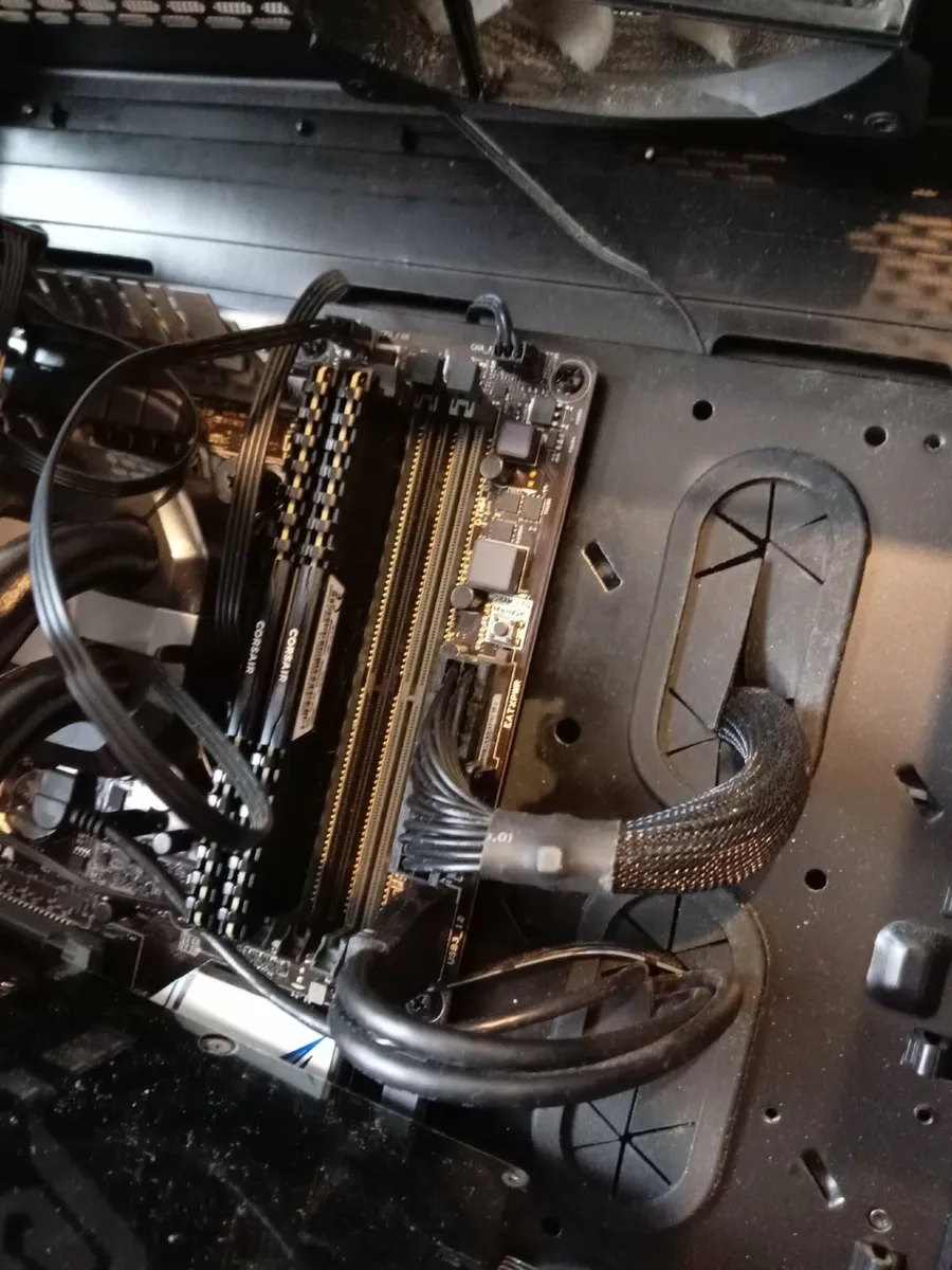 gaming pc corsair i7 6700k 16gb ram ddr4 1tb ssd - Image 4