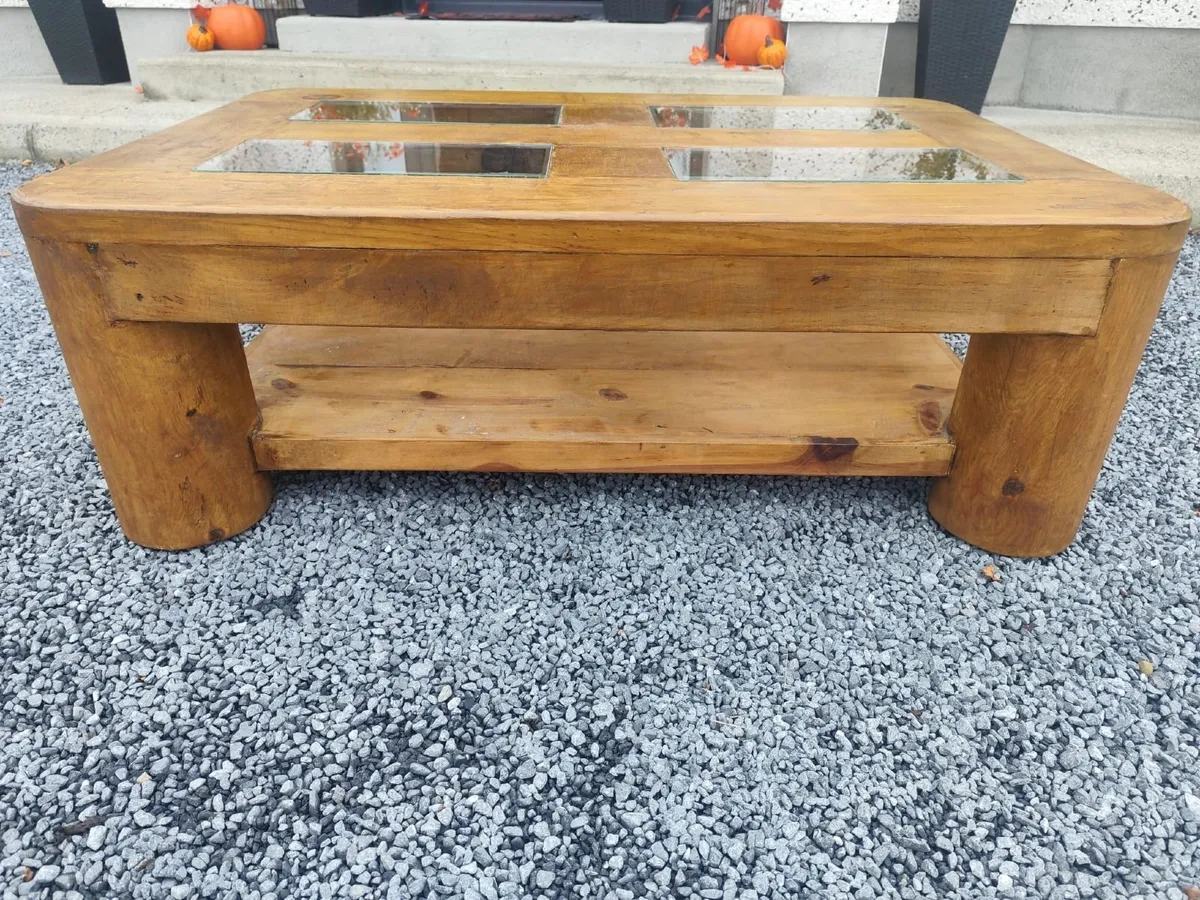 Coffee table - Image 1