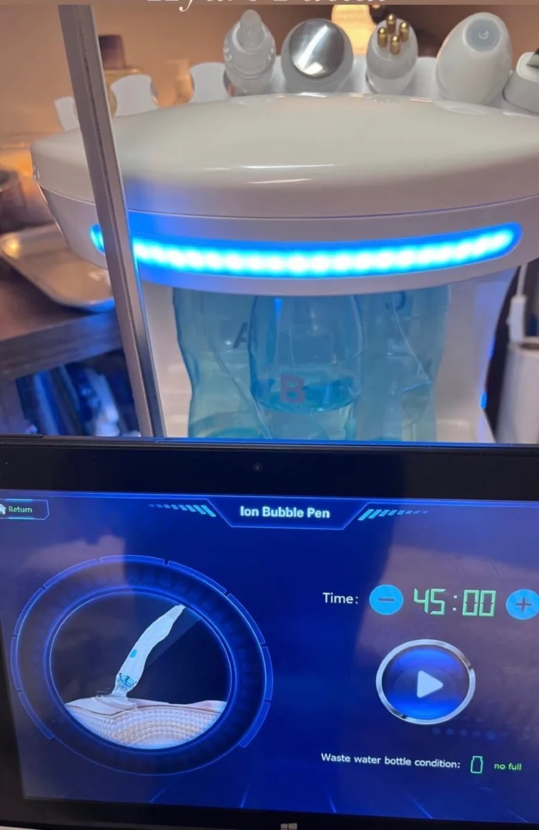 Hydro Facial Machine - Image 1