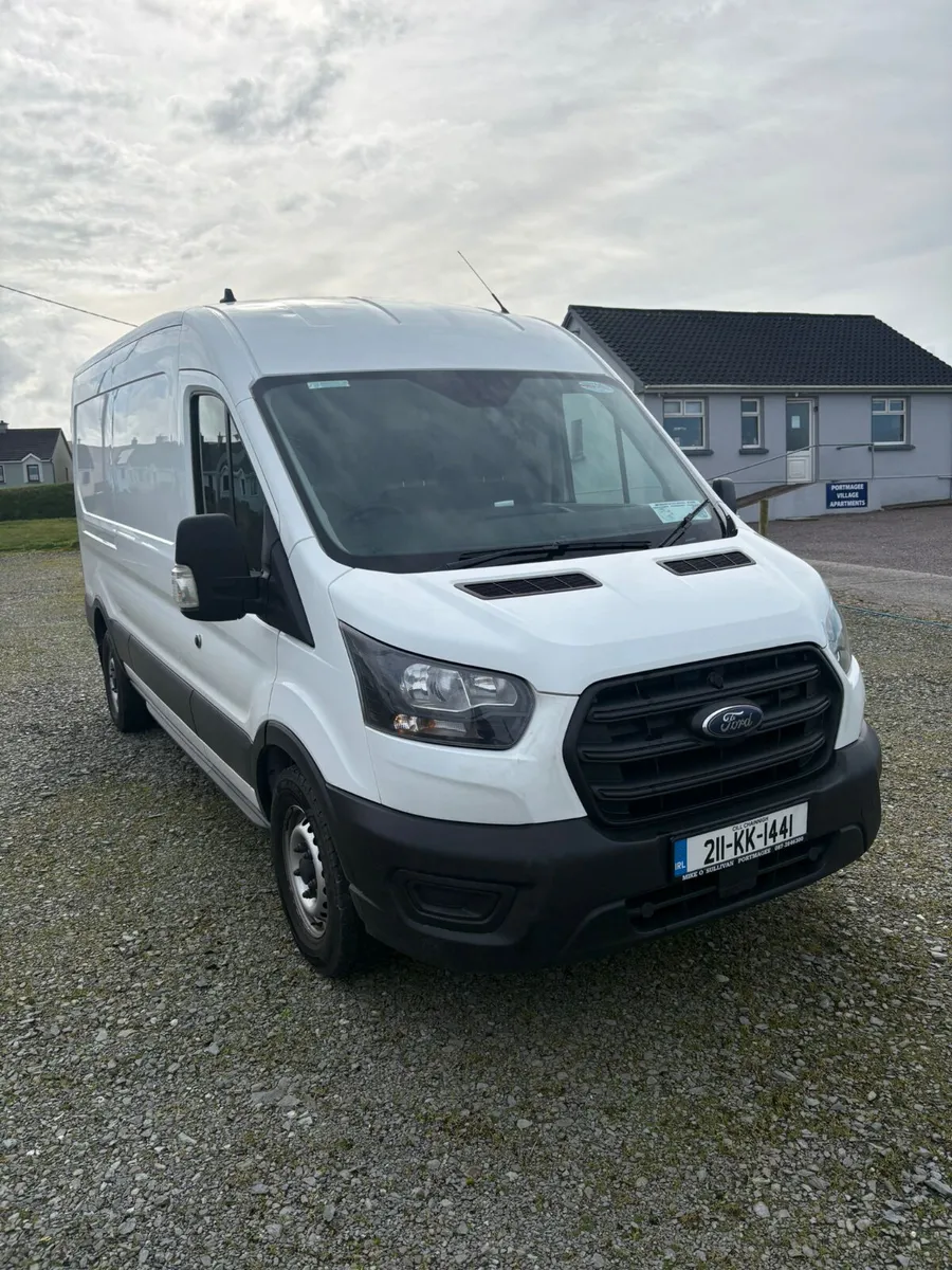 Ford Transit 2021 - Image 1