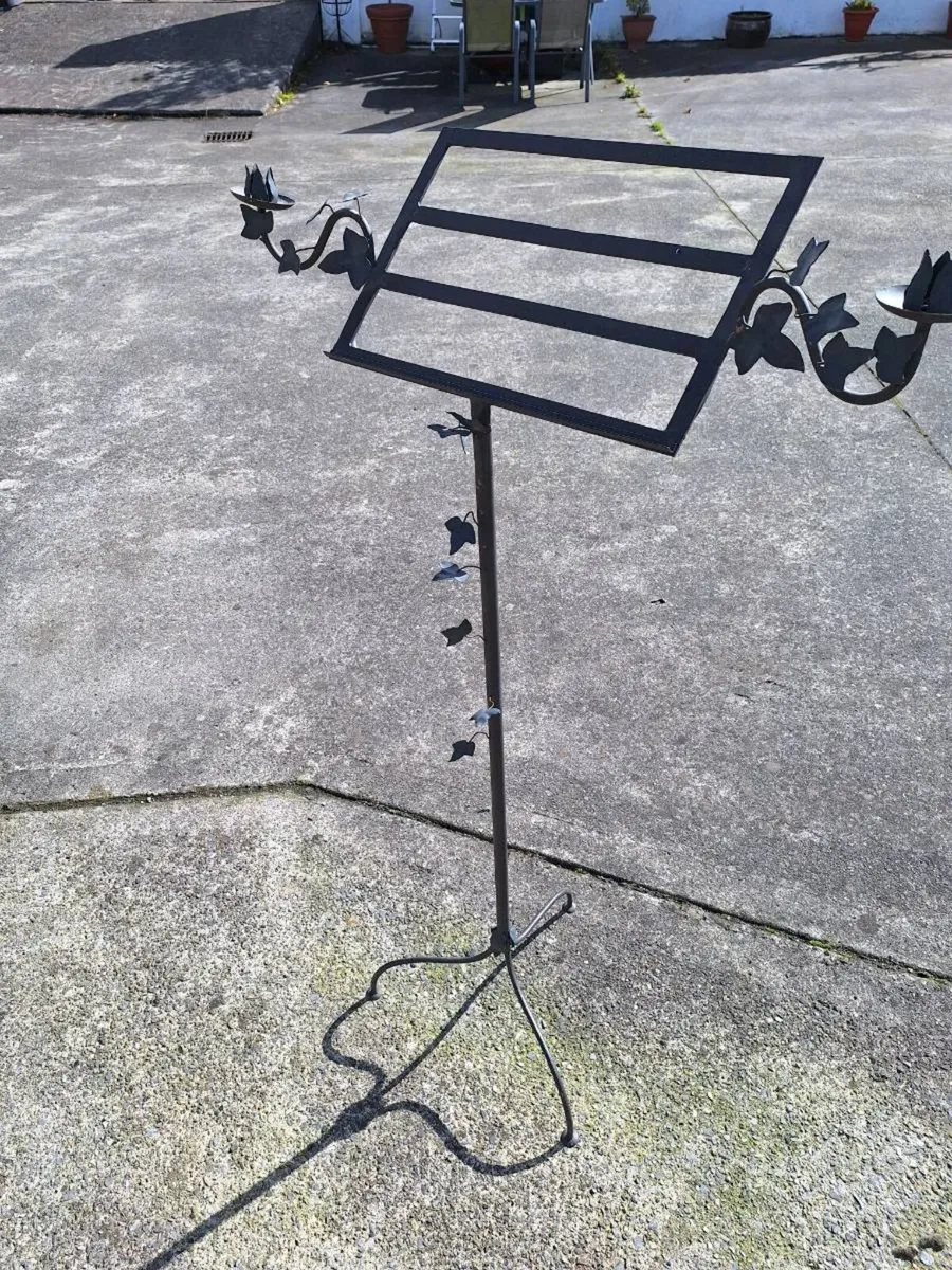 Wrought iron reading or music stand - Image 1