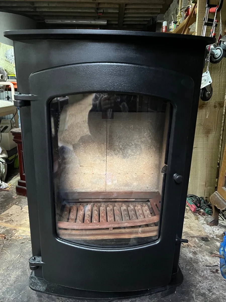 Charnwood Cove 3 stove - Image 1