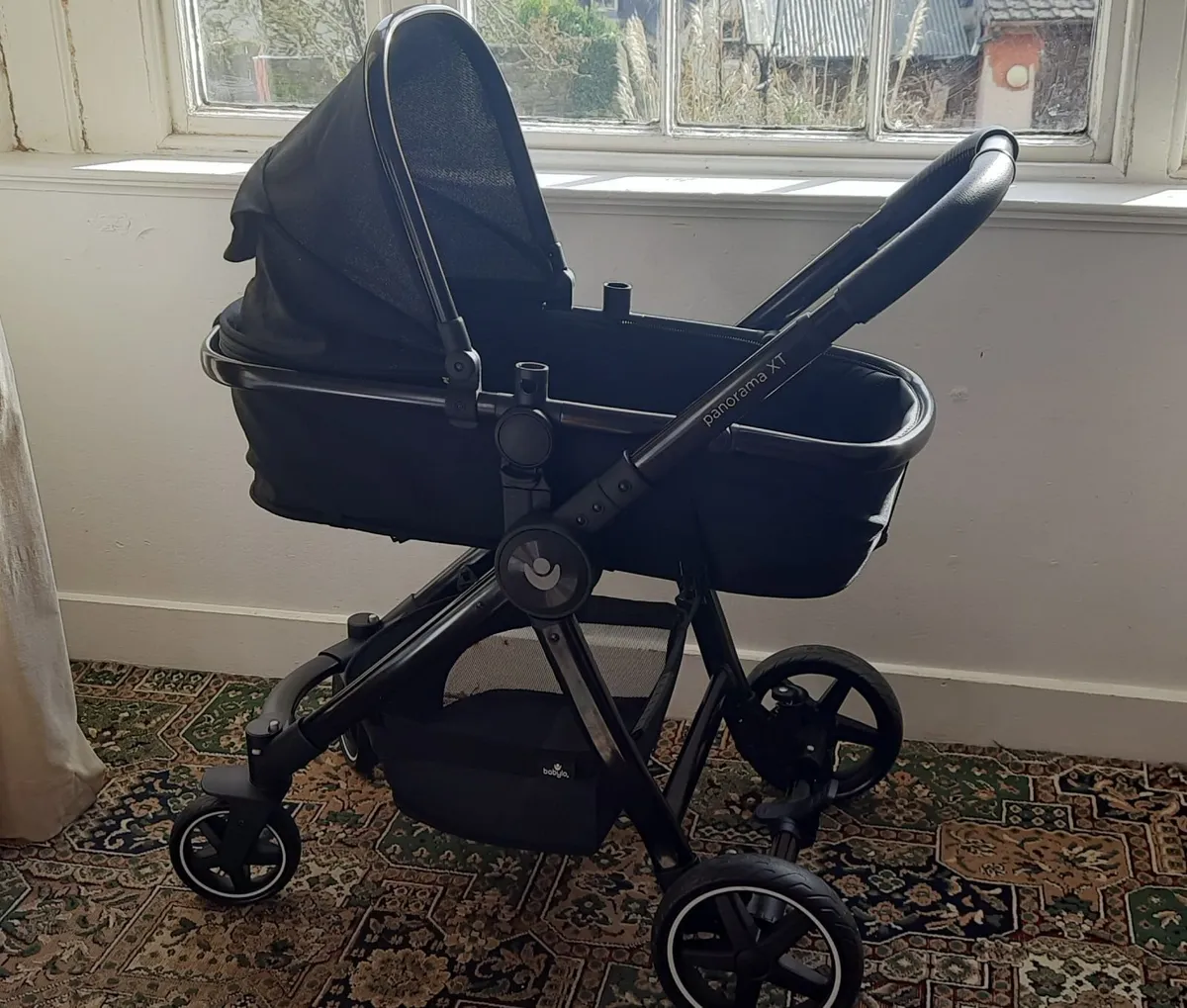 Baby travel system+ car seat, Excellent condition - Image 1