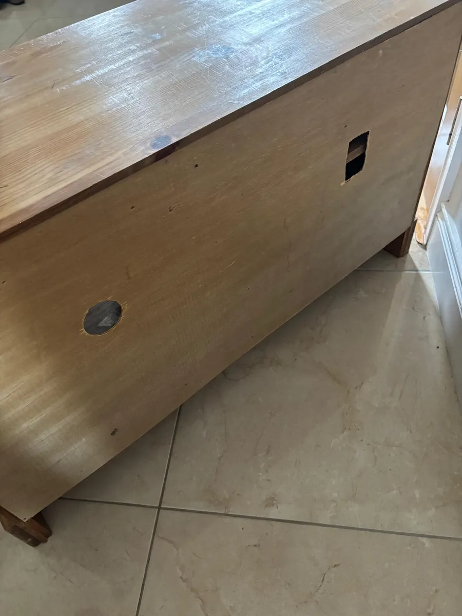 TV Furniture - Image 4