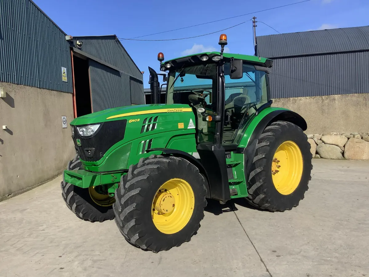 2015 JD 6140R - Image 3