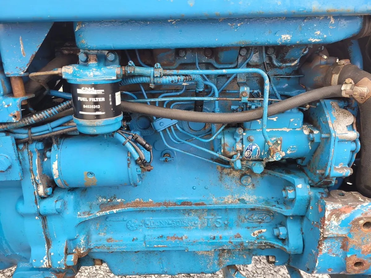 Ford 5000 mint original cond - Image 4