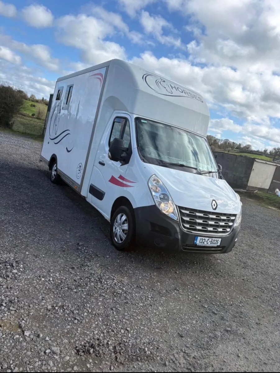 Horse van / horse lorry - Image 1