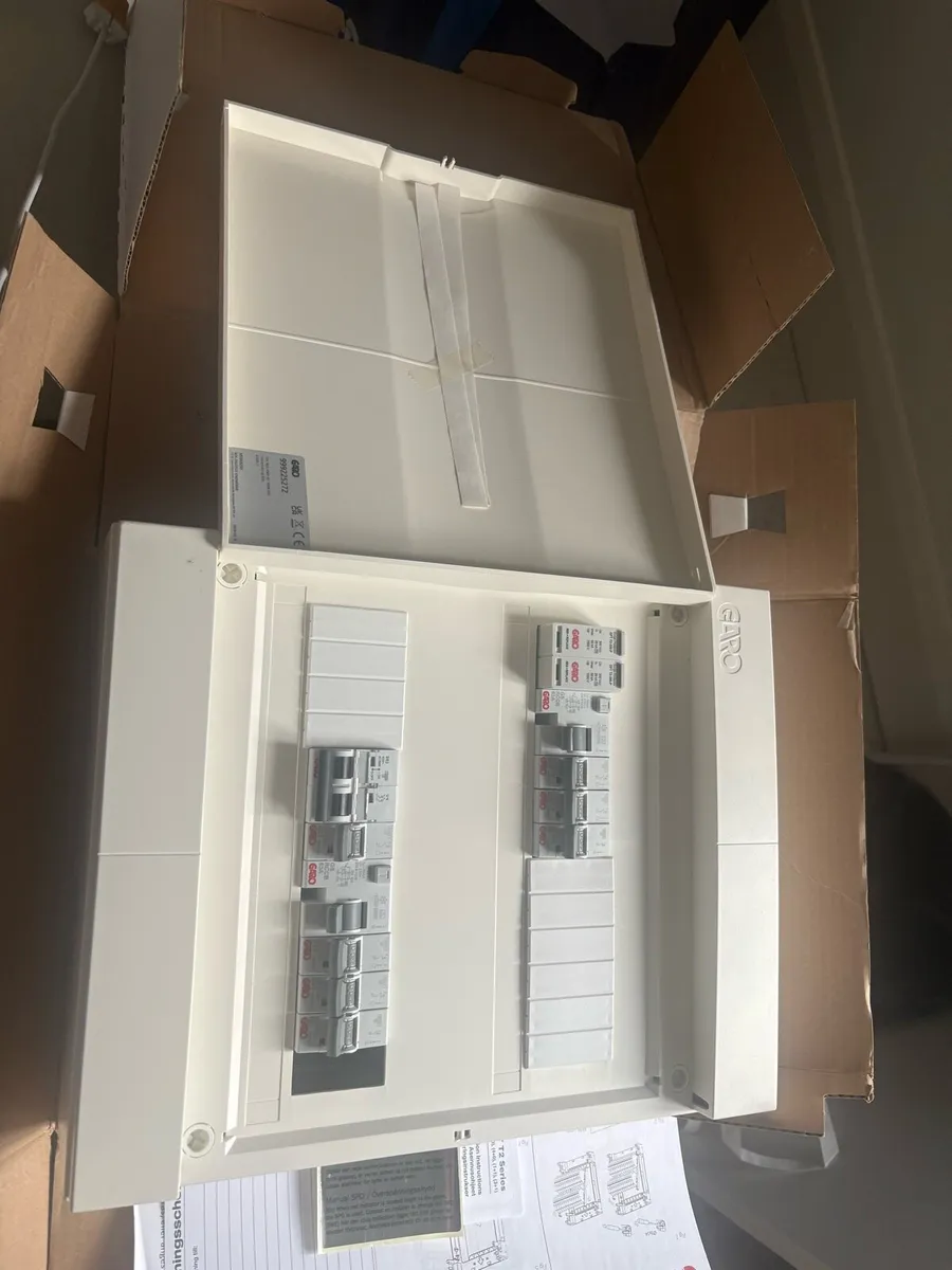 Garo G26B 7AS 26Module consumer unit with SP - Image 2