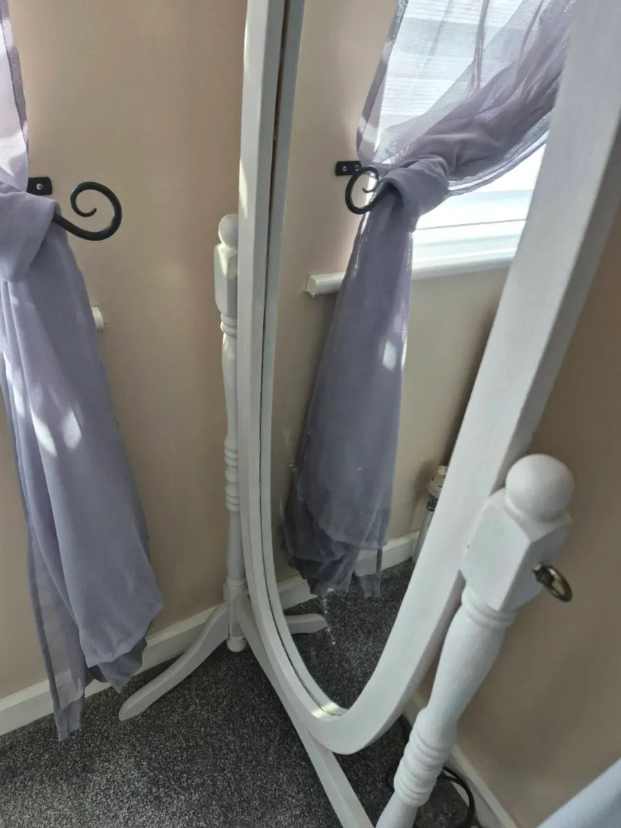 Full lenght mirror - Image 1