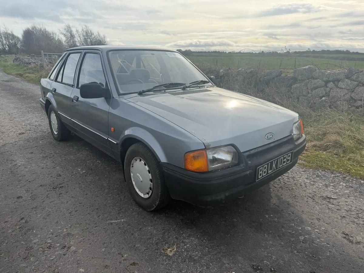 Ford Escort Mk4 - Image 1