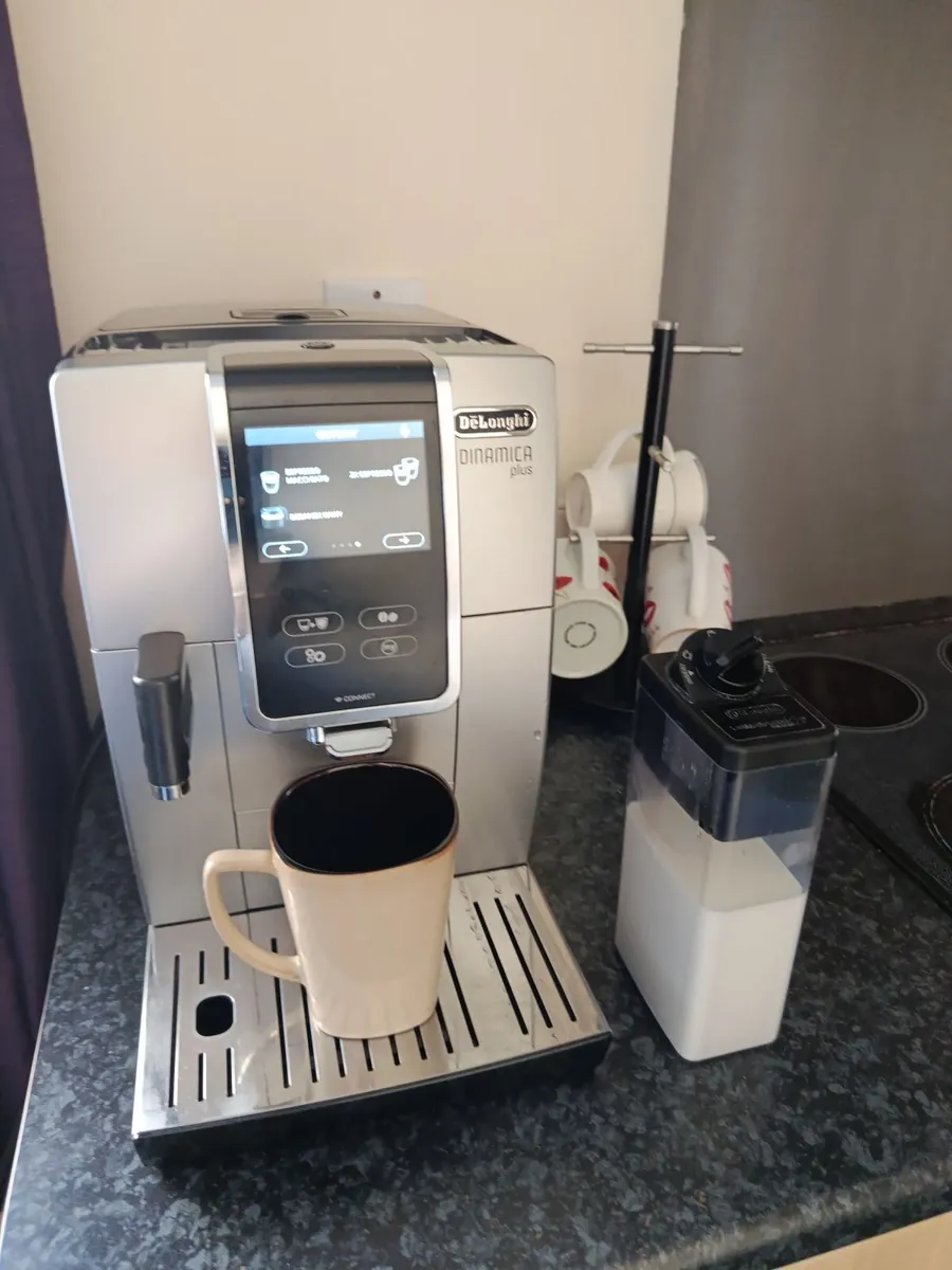 DeLonghi coffe machinę dynamica plus - Image 3