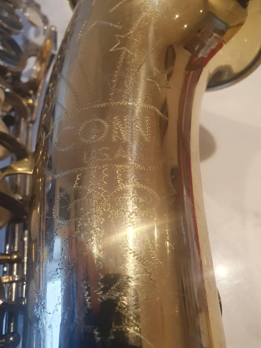 Alto Sax - Conn (like new) - Image 3