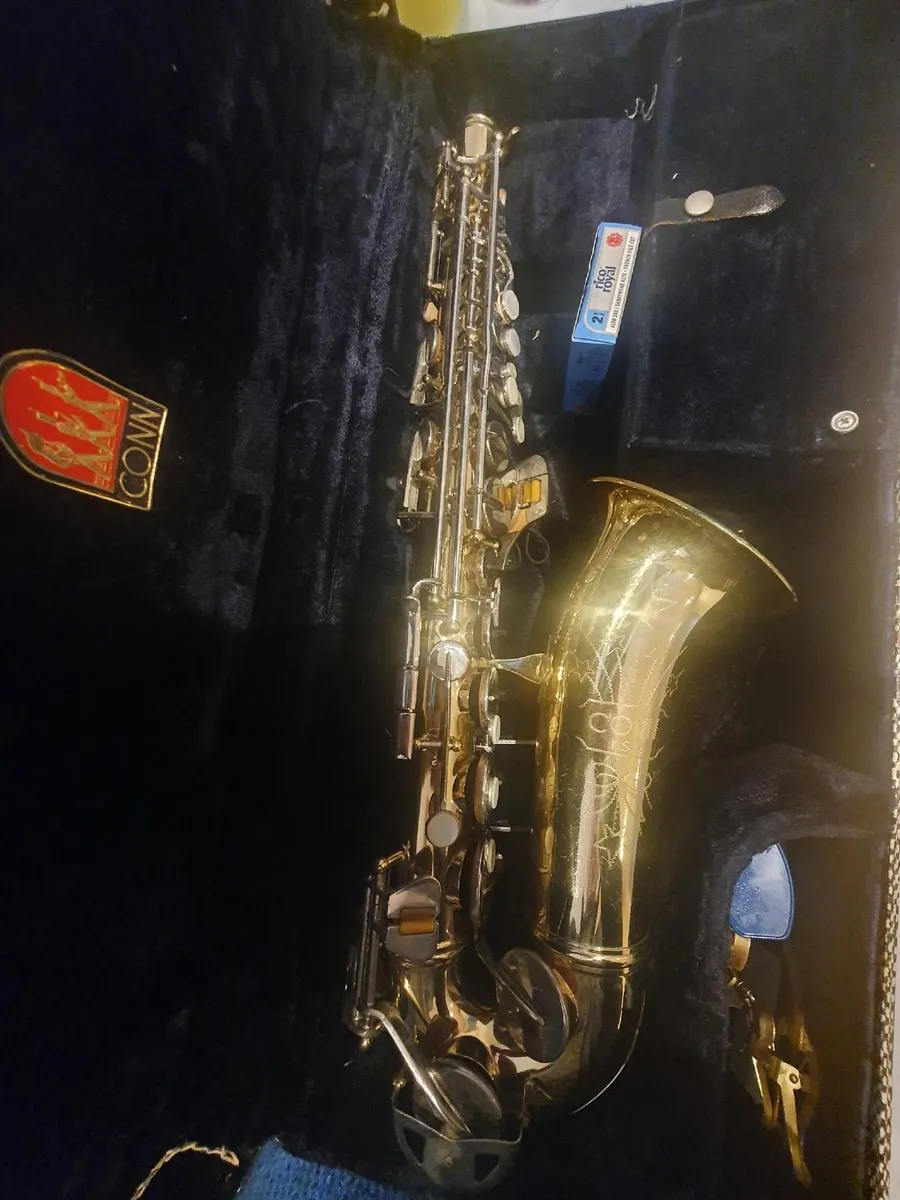 Alto Sax - Conn (like new) - Image 2