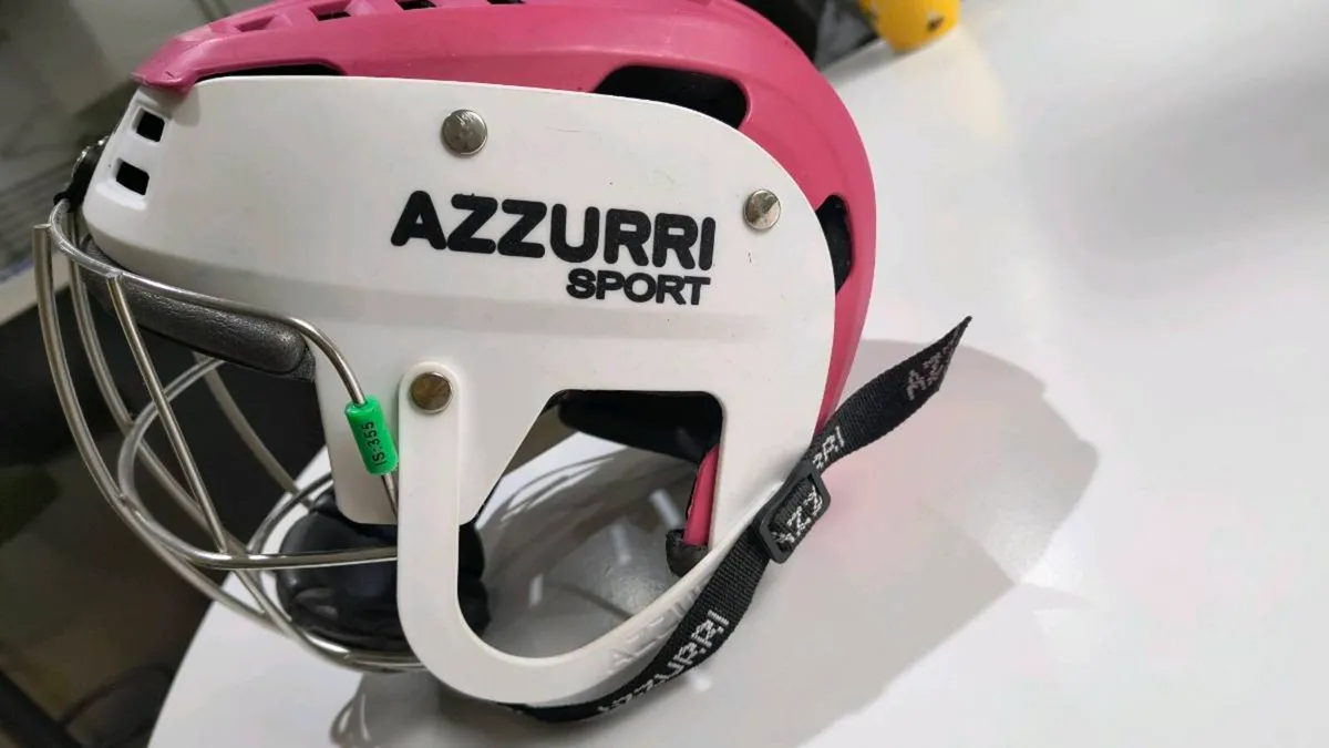 Azzurri Hurling Helmet - Image 1
