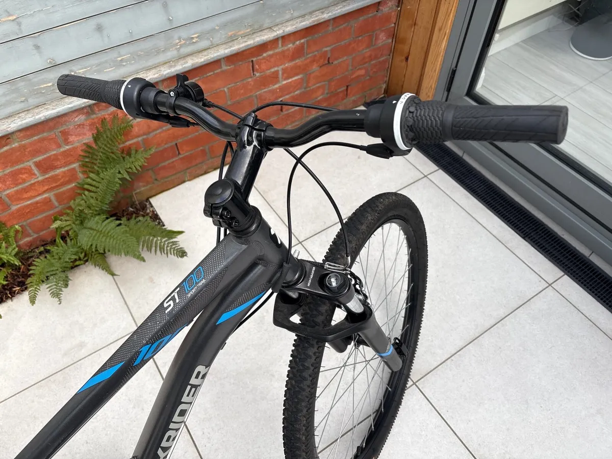 ROCKRIDER ST100 Sport Trail Mountain Bike - Image 2