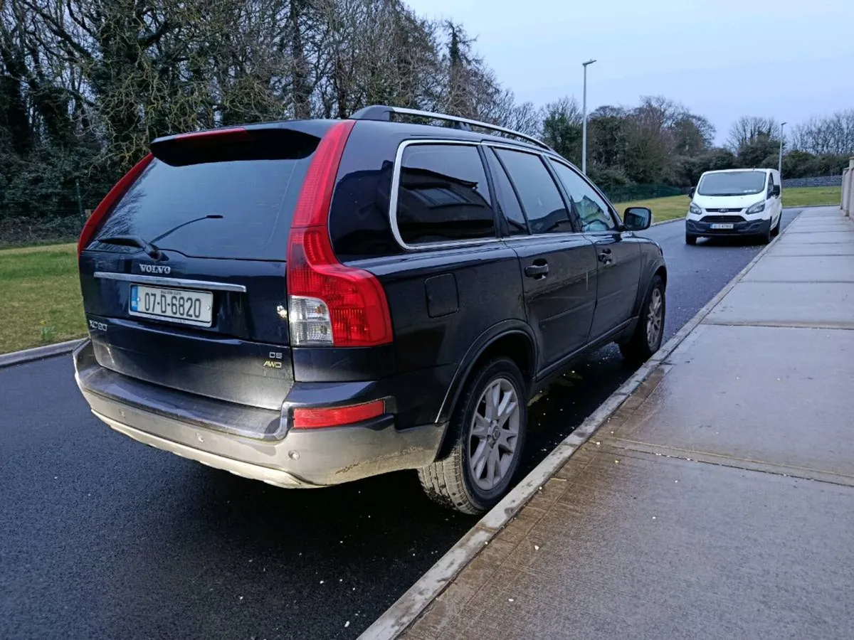 Volvo XC90 - Image 3