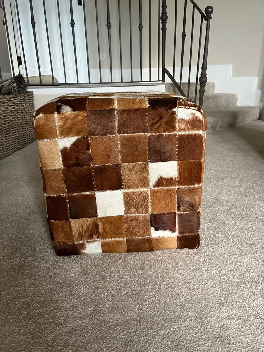 Footrest/Side table - Image 1