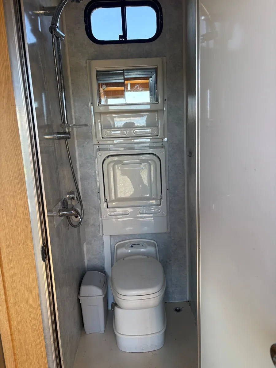 ⭐️Iveco Horse lorry 7.5t ⭐️ - Image 3