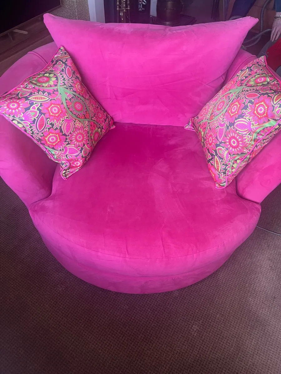 Swivel armchair - pink velour - Image 1