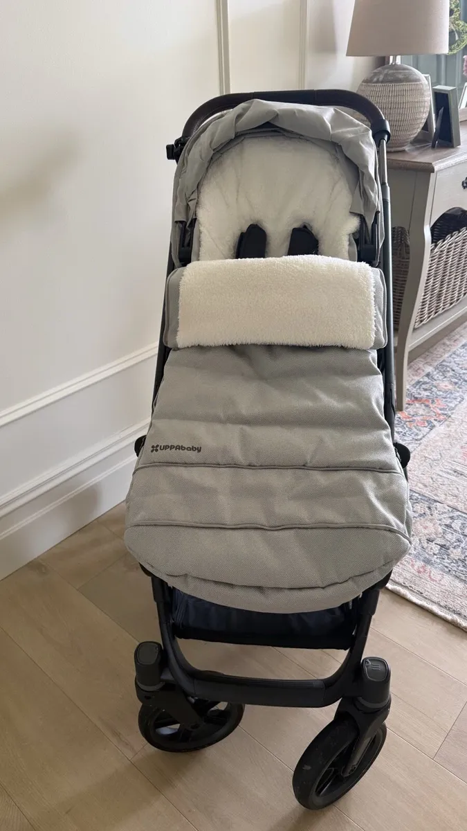 Uppababy Vista V3 Savannah Double - Image 3