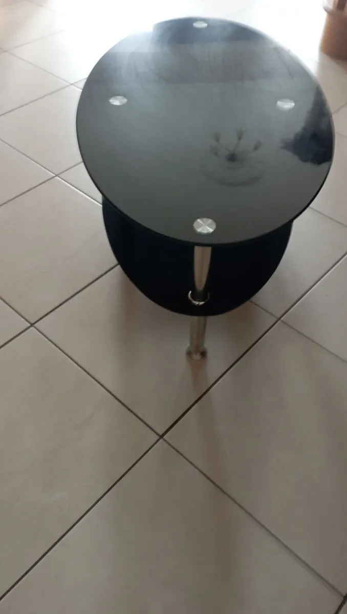 FREE TV stand - Image 3