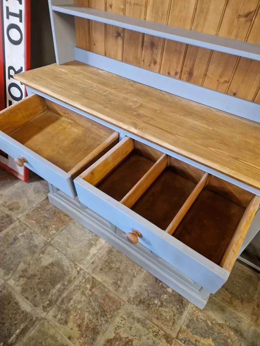 Victorian pine dresser, cupboard, low top - Image 4