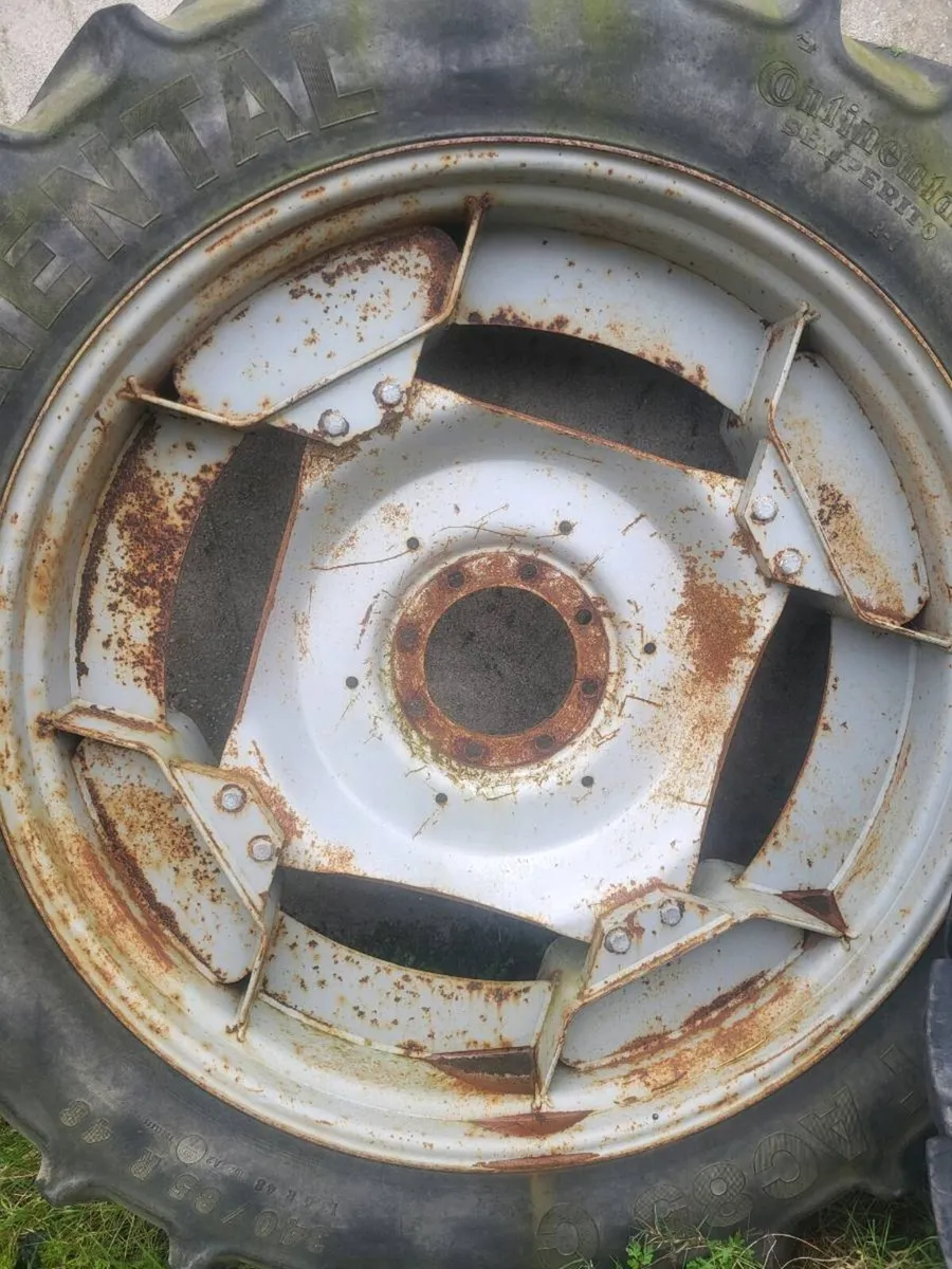 Row crop wheels - Image 3