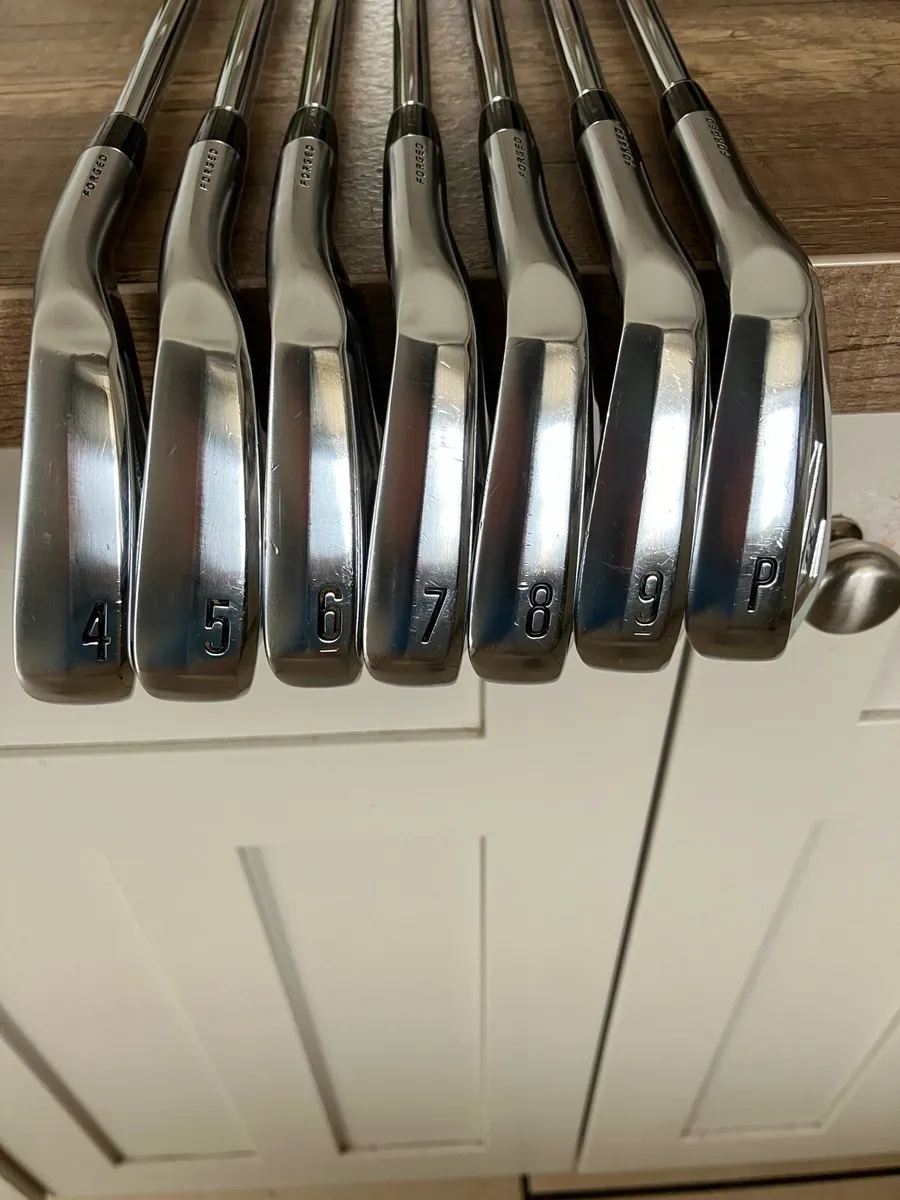 Srixon Zx5/Zx7 mark ii Combo Set Stiff - Image 1