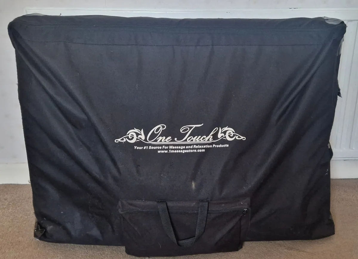 massage and facial table. - Image 1