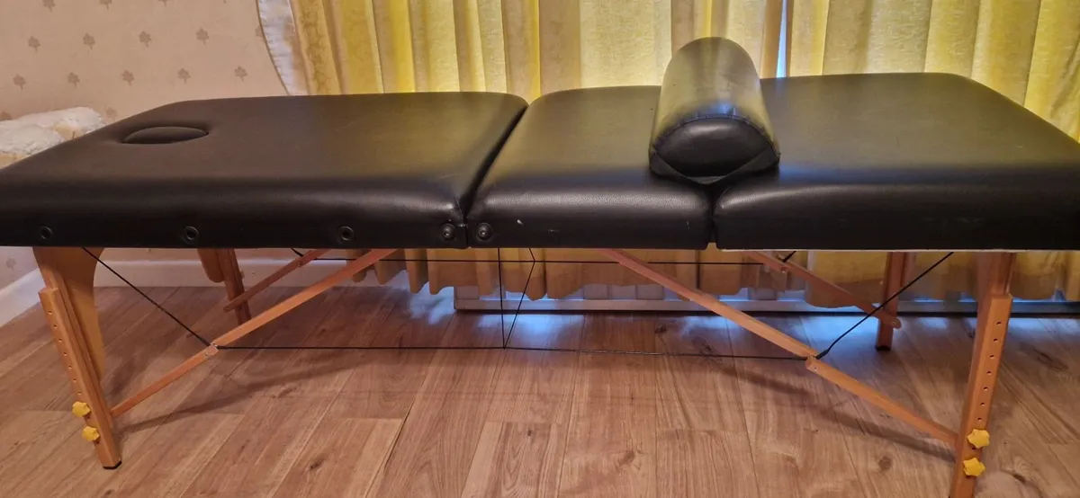 massage and facial table. - Image 3