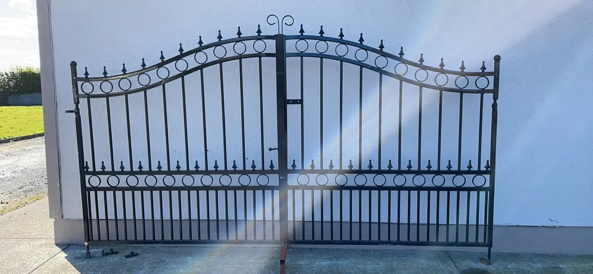 EXCLUSIVE OFFER WITH THIS AD ONLY (€250 free !) - Image 3