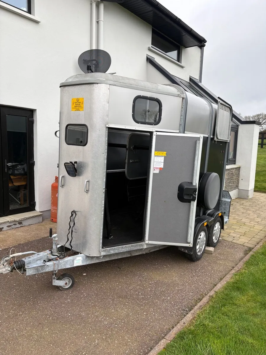 Horse box - Image 4