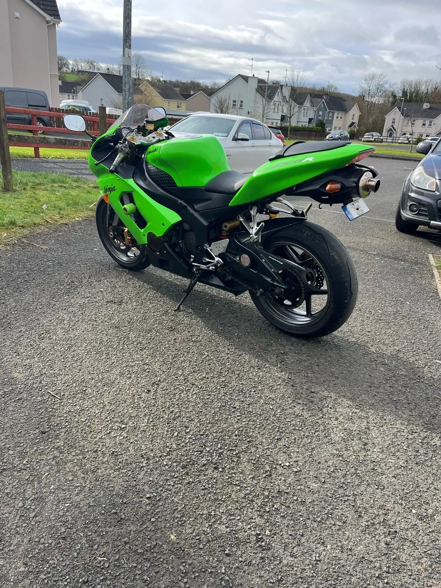 Kawasaki ZX6R Ninja - Image 4
