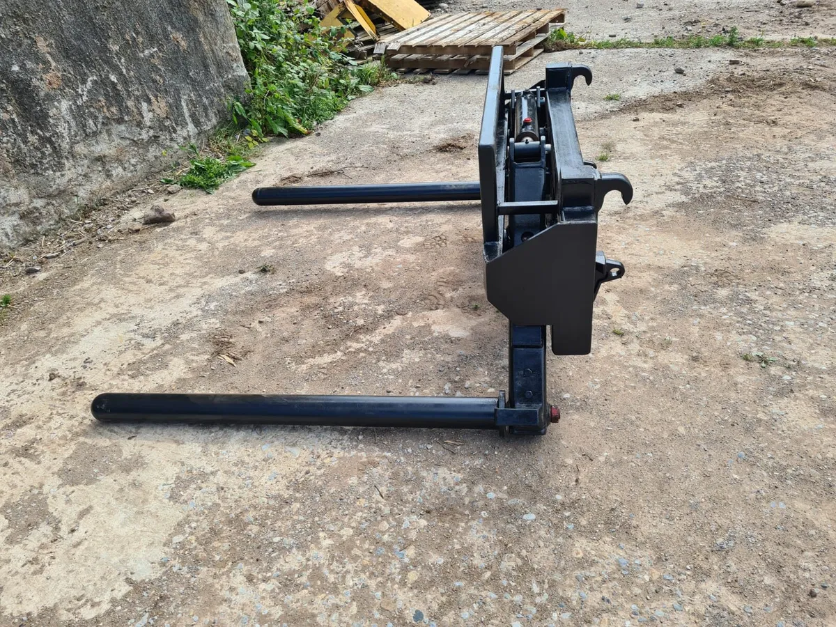 Hyd bale stacker - Image 3