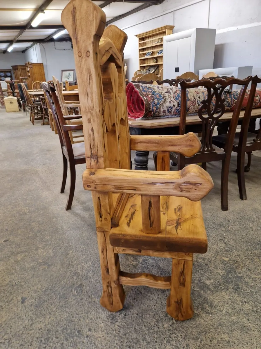 Reclaimed pine gothic style chair - Image 2