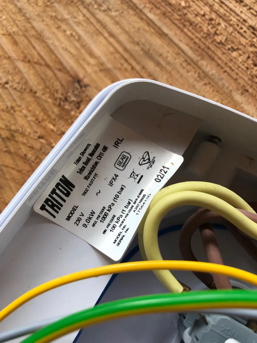 Triton T80 Silent Electric Shower - Image 3