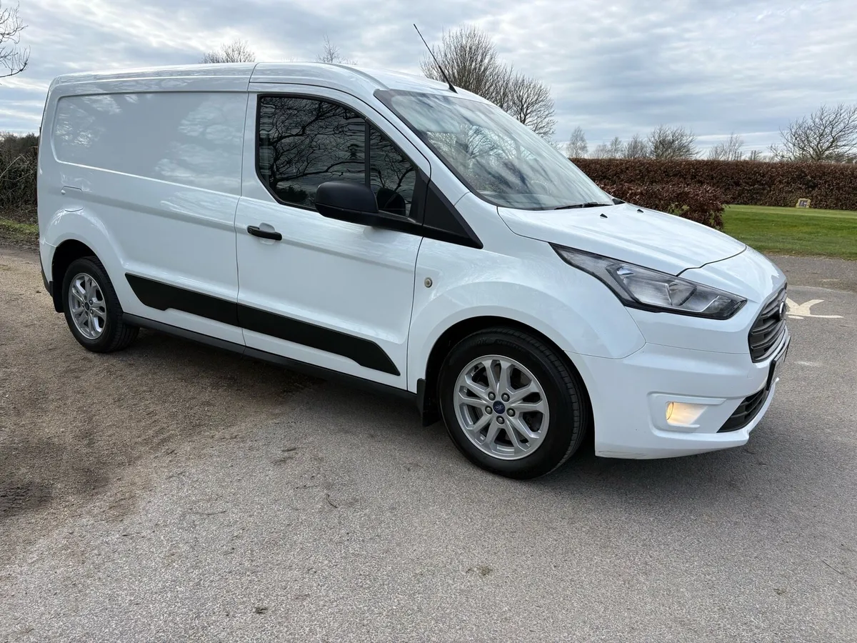 TRANSIT CONNECT TREND LWB 3 SEATER CVRT 03/27 - Image 1