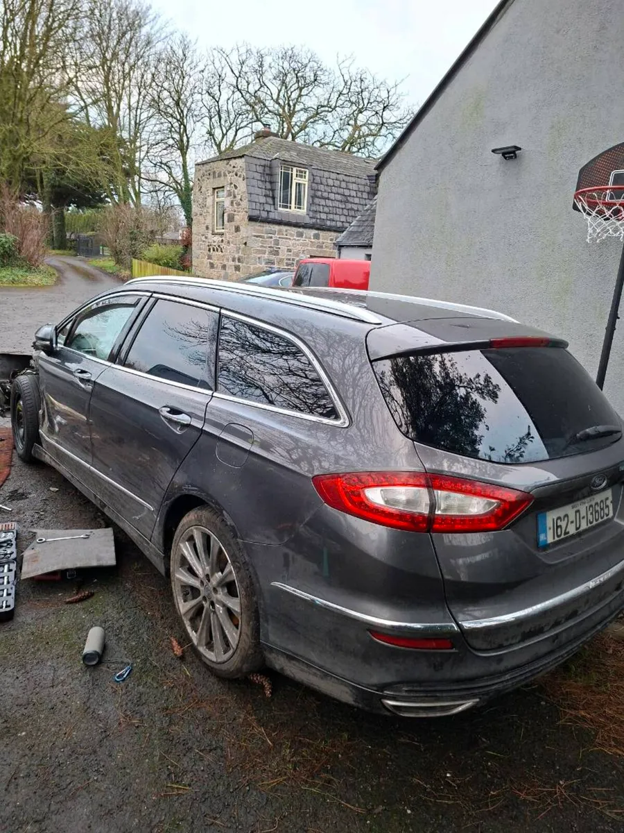 Ford mondeo - Image 2