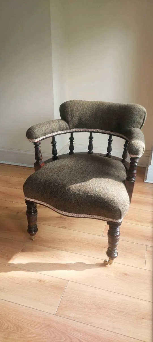 Victorian Tub Chair - Image 1